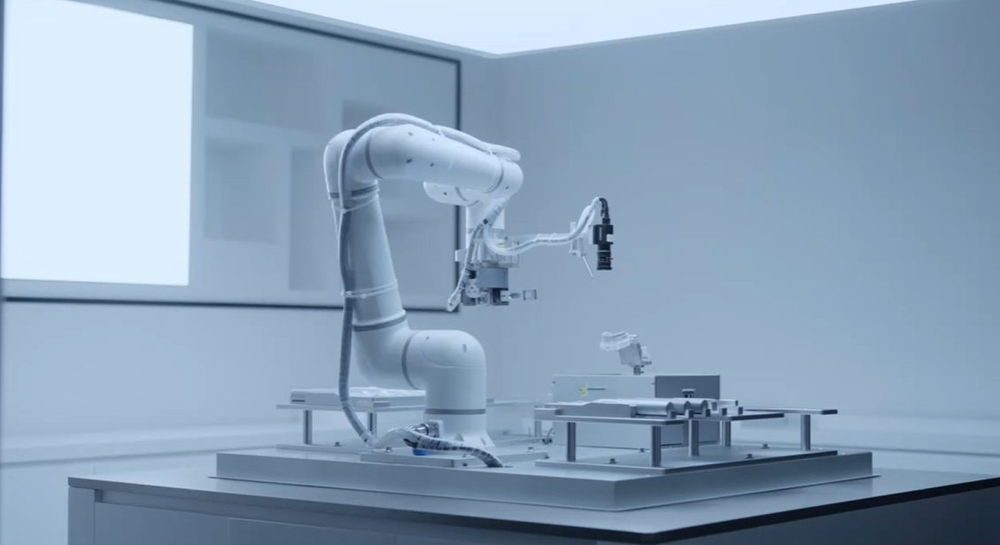 ESTUN S-Ecoの紹介S-Proシリーズコラボレーティブロボット：柔軟な生産を再定義する2